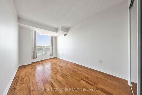 Photo 24 at 706 - 28 Pemberton Avenue, Newtonbrook East, Toronto