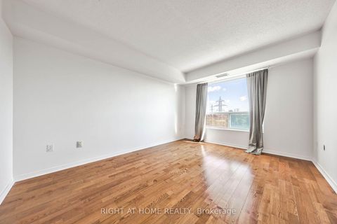 Photo 25 at 706 - 28 Pemberton Avenue, Newtonbrook East, Toronto