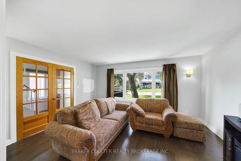 Photo 3 at 71 Newton Street, Wellington, Barrie