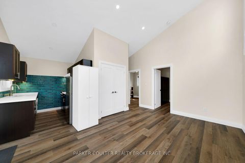 Photo 34 at 71 Newton Street, Wellington, Barrie