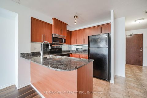 Photo 2 at 15G - 8 Rosebank Drive, Malvern, Toronto