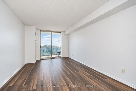 Photo 3 at 15G - 8 Rosebank Drive, Malvern, Toronto