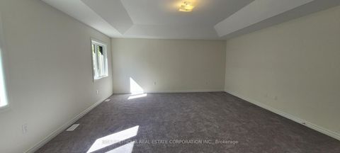 Photo 6 at 143 Dovedale Drive, Keswick South, Georgina