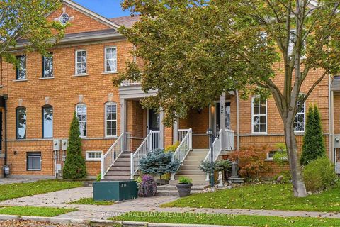 Photo 2 at 192 Fossil Hill Road, Vellore Village, Vaughan