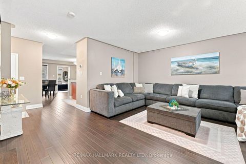 Photo 4 at 192 Fossil Hill Road, Vellore Village, Vaughan