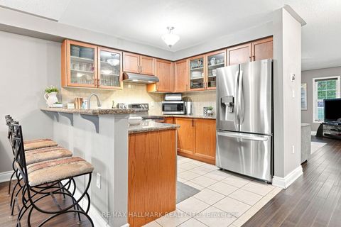 Photo 13 at 192 Fossil Hill Road, Vellore Village, Vaughan