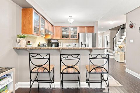Photo 14 at 192 Fossil Hill Road, Vellore Village, Vaughan