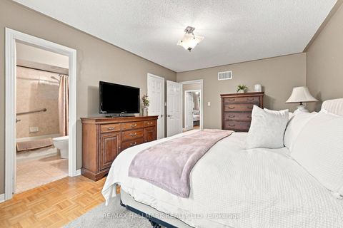 Photo 26 at 192 Fossil Hill Road, Vellore Village, Vaughan