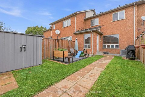 Photo 39 at 192 Fossil Hill Road, Vellore Village, Vaughan