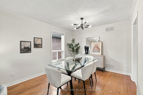 Photo 7 at 3 Maw Court, Northwest, Barrie
