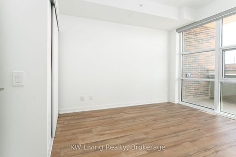 Photo 9 at 109 - 121 Ford Street, Pellam Park, Toronto