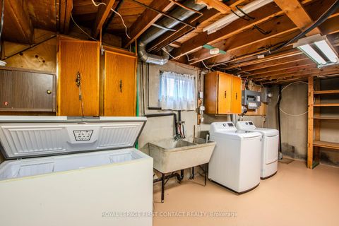 Photo 24 at 12 Daphne Crescent, Cundles East, Barrie