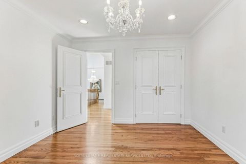 Photo 26 at 42 Rykert Crescent, Leaside, Toronto