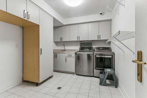 Photo 40 at 42 Rykert Crescent, Leaside, Toronto