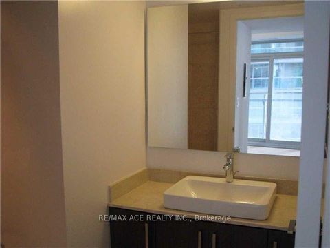 Photo 6 at 404 - 12 York Street, Waterfront Communities C1, Toronto