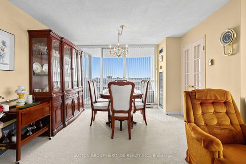 Photo 12 at 815 - 175 Bamburgh Circle, Steeles, Toronto