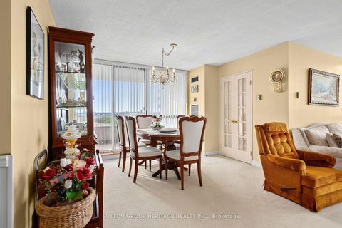 Photo 13 at 815 - 175 Bamburgh Circle, Steeles, Toronto