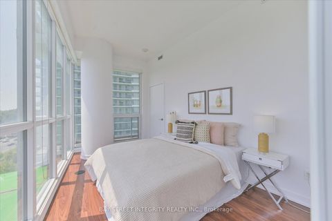 Photo 12 at 903 - 117 Mcmahon Drive, Bayview Village, Toronto