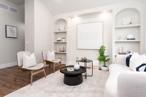 Photo 2 at 58 Joanith Drive, Parkview, Toronto