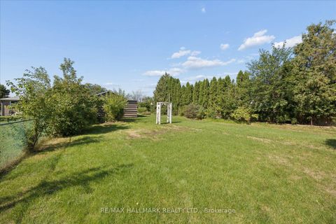 Photo 31 at 139 Elinor Avenue, Maryvale, Toronto