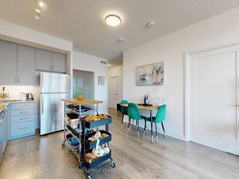 Photo 10 at 1110 - 3220 Sheppard Avenue E, Sullivan, Toronto
