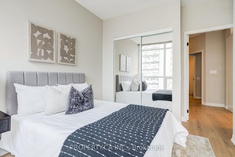 Photo 18 at 904 - 1121 Bay Street, Bay Street Corridor, Toronto