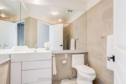 Photo 19 at 904 - 1121 Bay Street, Bay Street Corridor, Toronto