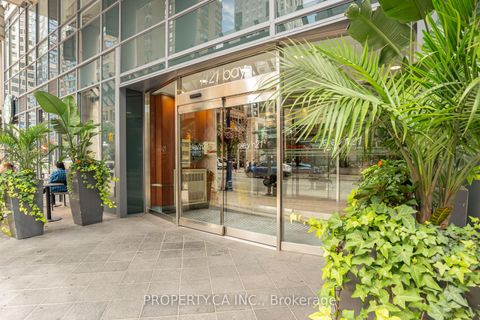 Photo 26 at 904 - 1121 Bay Street, Bay Street Corridor, Toronto