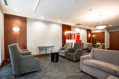 Photo 28 at 904 - 1121 Bay Street, Bay Street Corridor, Toronto