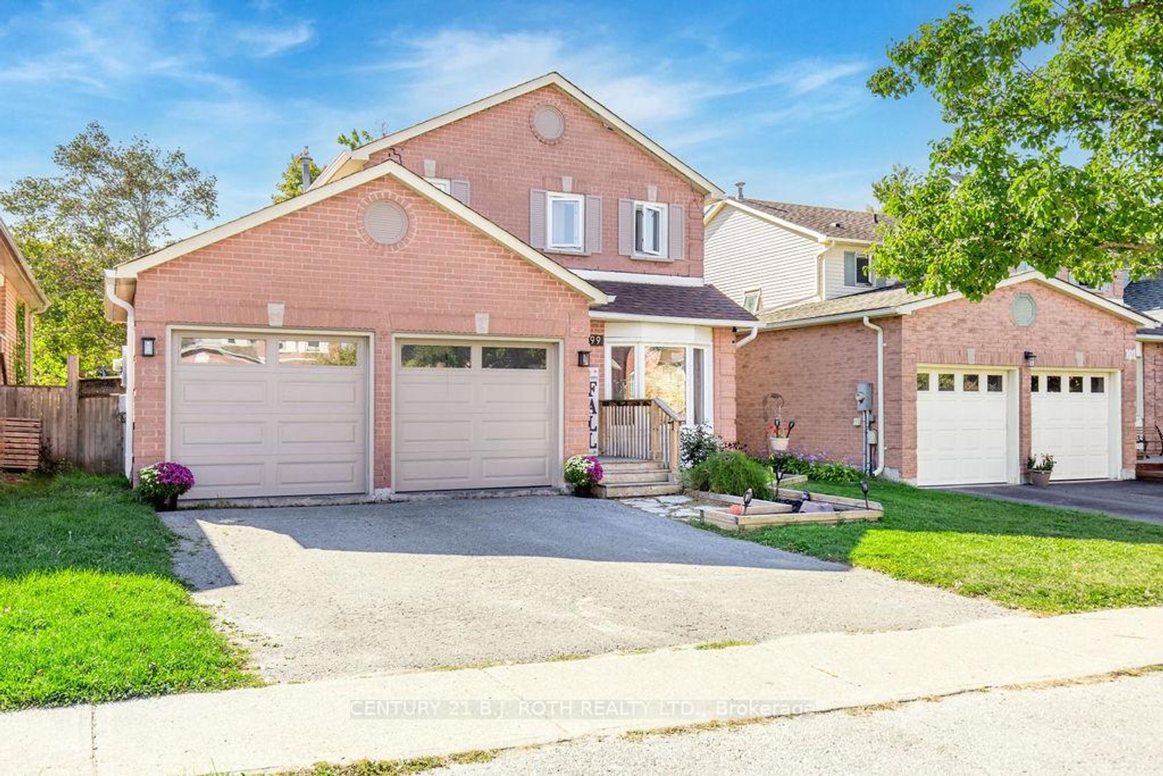99 CARDINAL Street, Cundles East, Barrie photo number 2