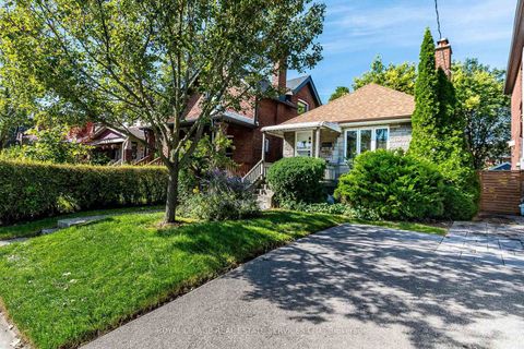 Photo 1 at 60 Sixth Street, New Toronto, Toronto