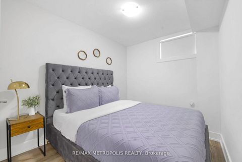 Photo 39 at 447 - 449 Lansdowne Avenue, Dufferin Grove, Toronto