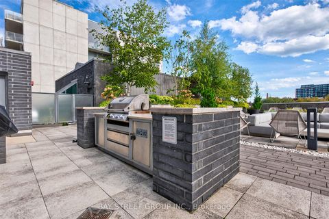Photo 23 at 211 - 20 minowan miikan Lane W, Little Portugal, Toronto
