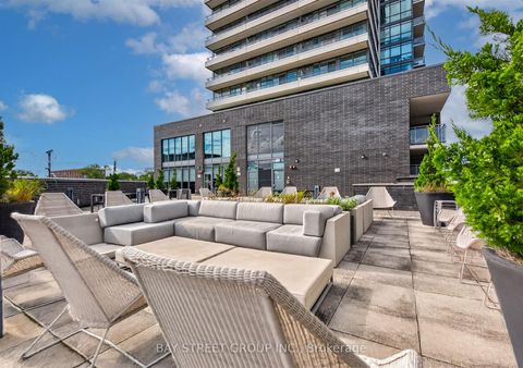Photo 24 at 211 - 20 minowan miikan Lane W, Little Portugal, Toronto