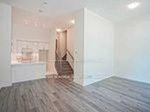 Photo 4 at TH3 - 39 Annie Craig Drive, Mimico, Toronto