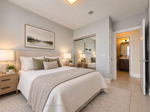 Photo 9 at 505 - 2 Old Mill Drive, Swansea, Toronto