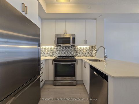 Photo 13 at 505 - 2 Old Mill Drive, Swansea, Toronto