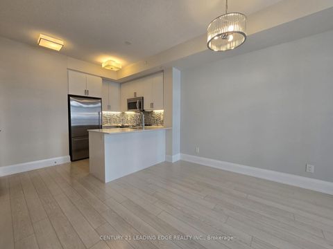 Photo 15 at 505 - 2 Old Mill Drive, Swansea, Toronto