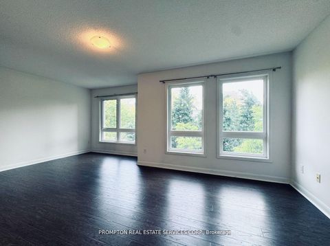 Photo 5 at Th10 - 19 Anndale Drive, Willowdale East, Toronto