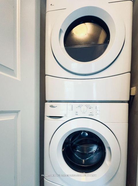 Photo 13 at Th10 - 19 Anndale Drive, Willowdale East, Toronto