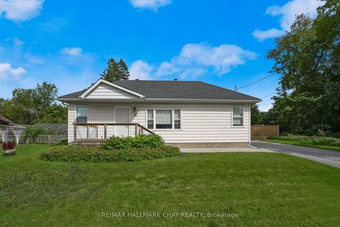 Photo 2 at 11 King Street S, Cookstown, Innisfil