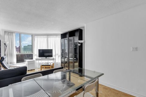 Photo 17 at 3113 - 38 Elm Street, Bay Street Corridor, Toronto
