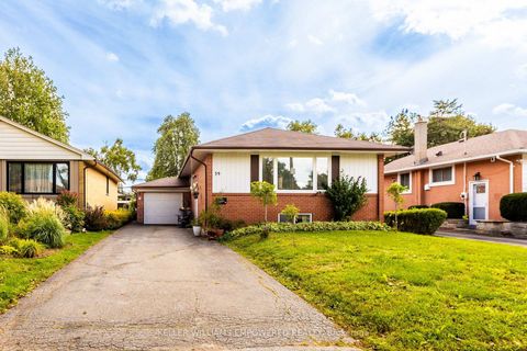 Photo 0 at 39 Checkendon Drive, Kipling, Toronto