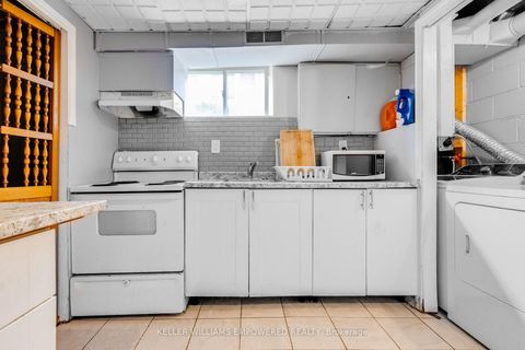 Photo 22 at 39 Checkendon Drive, Kipling, Toronto