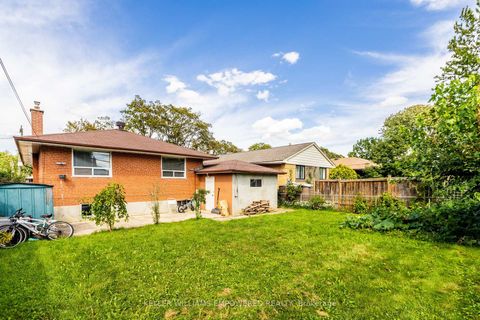 Photo 28 at 39 Checkendon Drive, Kipling, Toronto