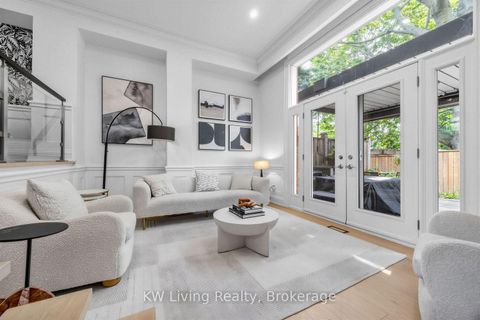 Photo 10 at TH7 - 155 Woodbine Avenue, The Beaches, Toronto