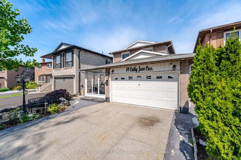 Photo 4 at 49 Cathy Jean Crescent, Jamestown, Toronto