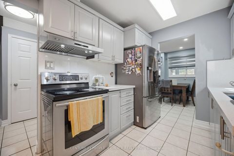 Photo 16 at 49 Cathy Jean Crescent, Jamestown, Toronto