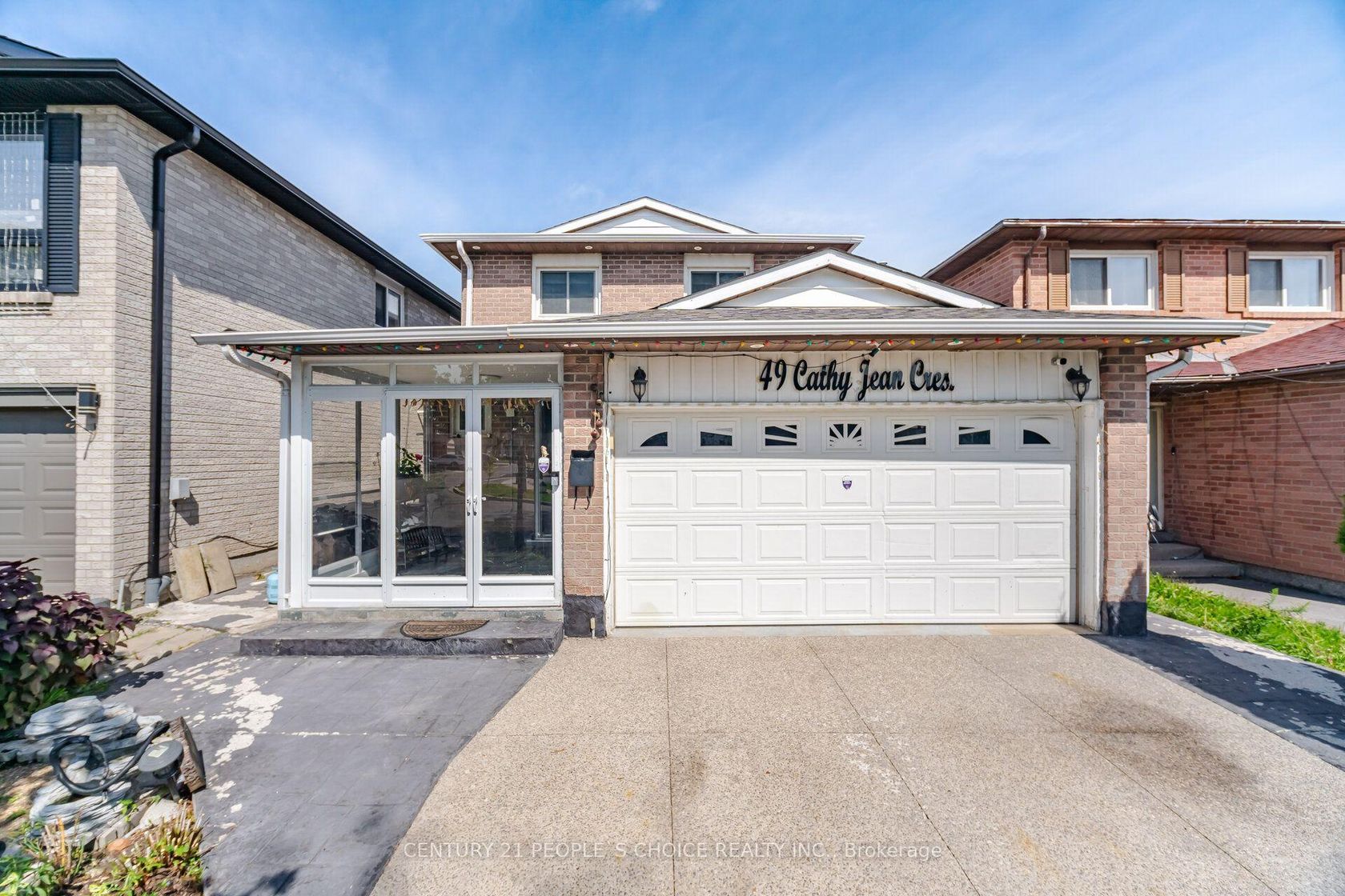 49 Cathy Jean Crescent, Jamestown, Toronto 
