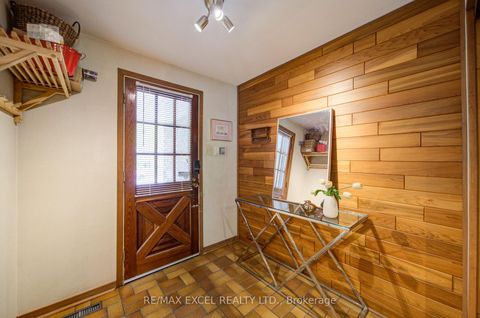 Photo 3 at 81 Amanda Drive, Agincourt North, Toronto